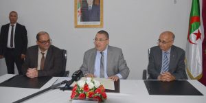 مراد يشرف على تنصيب المدير العام الجديد لمركز البحث في علم الفلك والفيزياء الفلكية والفيزياء الأرضية