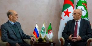 رئيس حركة مجتمع السلم يستقبل سفير روسيا الاتحادية بالجزائر
