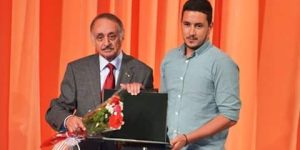 طارق ذوادي يتحدى طيف التوحد ويبدع بريشته