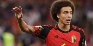 البلجيكي فيتسل يعتزل دوليا