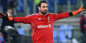 حارس جوفنتوس يرفض طلب رونالدو المغري