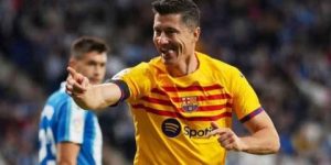 ليفاندوفسكي: بالتأكيد اود اللعب بجوار ميسي