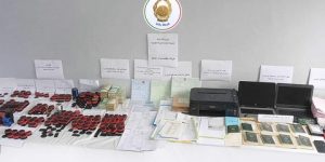 الإطاحة بشبكة مختصة في تقليد الدمغات وأختام الدولة بباتنة