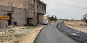 المغير.. عمليات لتدعيم شبكة الطرقات والمنشآت الفنية بالولاية