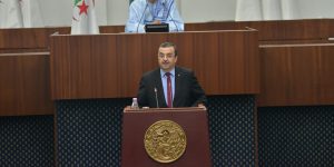 عرقاب: الإنتهاء قريبا من تعديل المنشور الوزاري المحدد لشروط ربط المناطق السكنية بالغاز الطبيعي