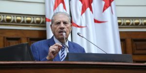 الجزائر هي من تمنح الدروس في مجال حرية التعبير وليس العكس