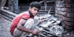 القطاع الصناعي المغربي يستغل الأطفال لرفع الإنتاج!