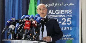 الجزائر تعمل على تطوير روابط تجارية قوية مع الشركات الدولية