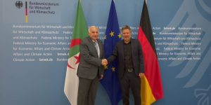 الشراكة الاقتصادية محور لقاء عطاف بوزير الاقتصاد الألماني