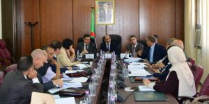 لجنة الشؤون القانونية بالمجلس الشعبي الوطني تواصل دراسة مشروع النظام الداخلي