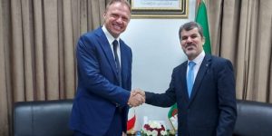 تعزيز التعاون في الصيد البحري وتربية المائيات بين الجزائر وإيطاليا