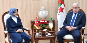 رئيس المجلس الشعبي الوطني يستقبل سفيرة جمهورية تركيا بالجزائر