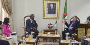 وزير الداخلية يؤكد على تقديم كامل الدعم للمجلس الأعلى للشباب