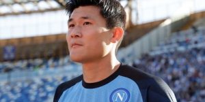 تن هاغ غاضب من احتمال خسارة كيم لمصلحة بايرن ميونيخ