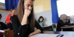 إلغاء الفرض الأول لتلاميذ المتوسط وإبقاء فرضين في الطور الثانوي