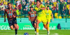 لقاء العميد والكناري في قمة جولة افتتاح البطولة