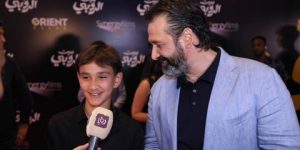 بعد ظهوره معه للمرة الأولى… كريم عبد العزيز يكشف رأيه في اتجاه نجله إلى التمثيل