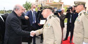 الفريق أول شنقريحة يهنئ الرئيس تبون على الانتصار الدبلوماسي للجزائر ويؤكد وعي الجزائر بأهمية الأمن السيبراني