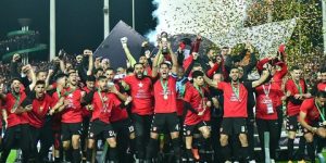 اتحاد الجزائر يحقق حلمه القاري والاحتفالات تعم أرجاء العاصمة