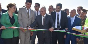 شرفة يضع حيز الخدمة المدرج الثانوي لمطار الجزائر الدولي