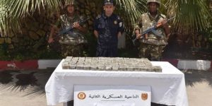 إحباط محاولات إدخال أزيد من قنطار من الكيف المعالج عبر الحدود مع المغرب