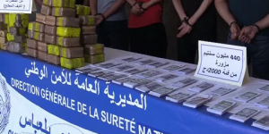 الإطاحة بشبكة دولية لتزوير العملة  واسترجاع 440 مليون سنتيم بسيدي بلعباس