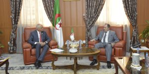 بلعابد.. استعراض خارطة طريق سنة 2024 مع مفوض العلوم والتكنولوجيا والابتكار