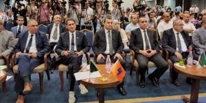 سونلغاز: فتح الأظرفة لمشروع 2000 ميغاواط من الطاقة الشمسية الكهروضوئية 