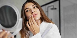 جمال وأناقة.. قناع الصبار والعسل للبشرة الدهنية في فصل الصيف