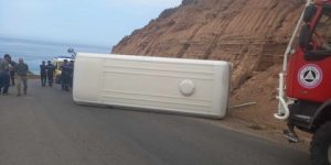 انقلاب حافلة على متنها 25 شخصا بطريق شاطئ الوردانية بعين تموشنت