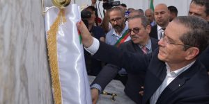 وزير الفلاحة يعطي إشارة انطلاق البرنامج الوطني لتعزيز قدرات تخزين الحبوب