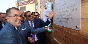 وزير العمل يؤكد على ضرورة تعزيز أدوات الضمان الاجتماعي التكميلي