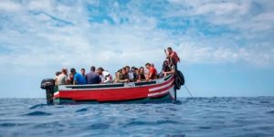 فقدان 10 مهاجرين تونسيين على الأقل ووفاة واحد