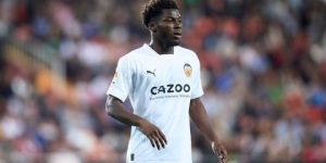 ميلان على أعتاب التعاقد مع نجم فالنسيا