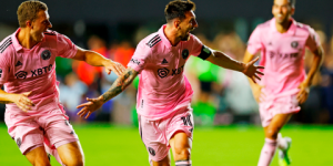 مارتينو: توقعت أن يحسم ميسي المباراة