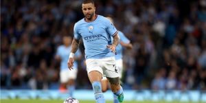 ووكر “متردد” أمام قرار قريب بشأن مستقبله