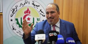 الأفلان يشيد بالنتائج الهامة لجولة الرئيس تبون الدولية