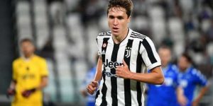 كييزا يرفض عرضا من أستون فيلا