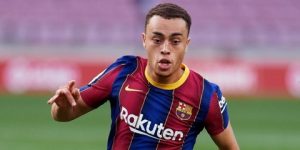 سيرجينو ديست يصرّ على البقاء في برشلونة