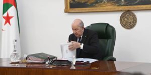 رئيس الجمهورية يترأس اجتماعا لمجلس الوزراء