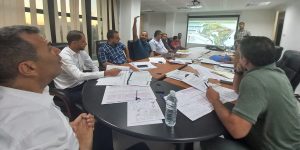 زيتوني يدعو إلى تسهيل إجراءات بيع المحلات التجارية لسكنات “عدل”