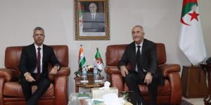 فايد يبحث مع السفير الهندي سبل تطوير العلاقات الاقتصادية و المالية بين البلدين