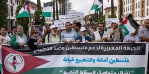 مناهضو التطبيع يستنكرون تمادي المخزن في الهرولة نحو الكيان الصهيوني