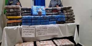 إحباط 15 عملية تهريب وحجز أكثر من 233 ألف قرص مهلوس بسطيف