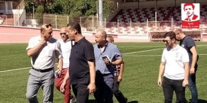 مدير الشباب و الرياضة للعاصمة يتفقد ملعب 20  أوت ببلوزداد