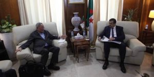 عرقاب يستقبل وفدا عن المجمع الماليزي “ليون”