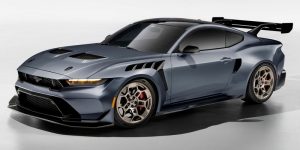 سيارة سباق مرخصة للطرقات بسعر 300 الف دولار.. الاعلان عن فورد موستانج GTD