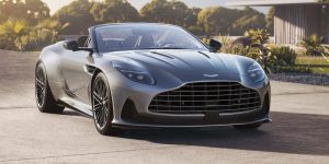 لخصت معنى الأداء والفخامة.. الكشف عن أستون مارتن DB12 فولانتي المكشوفة