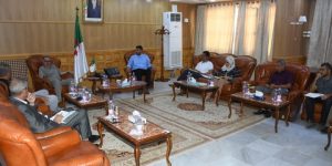 والي سوق أهراس يلتقي أعضاء من البرلمان