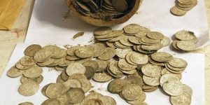 حجز 2.387 قطعة نقدية أثرية بتبسة
